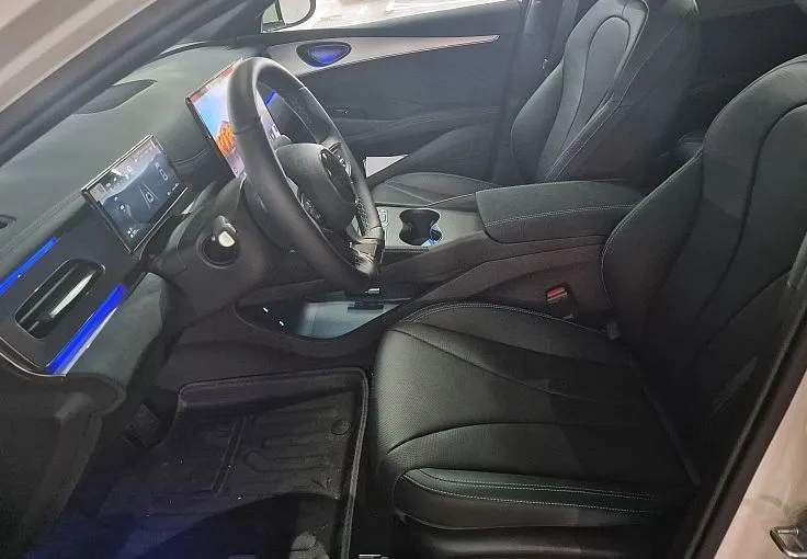Zunanja slika - BYD SEAL - 6 DM-i COMFORT  PHEV skupni doseg 1.455 km - 7