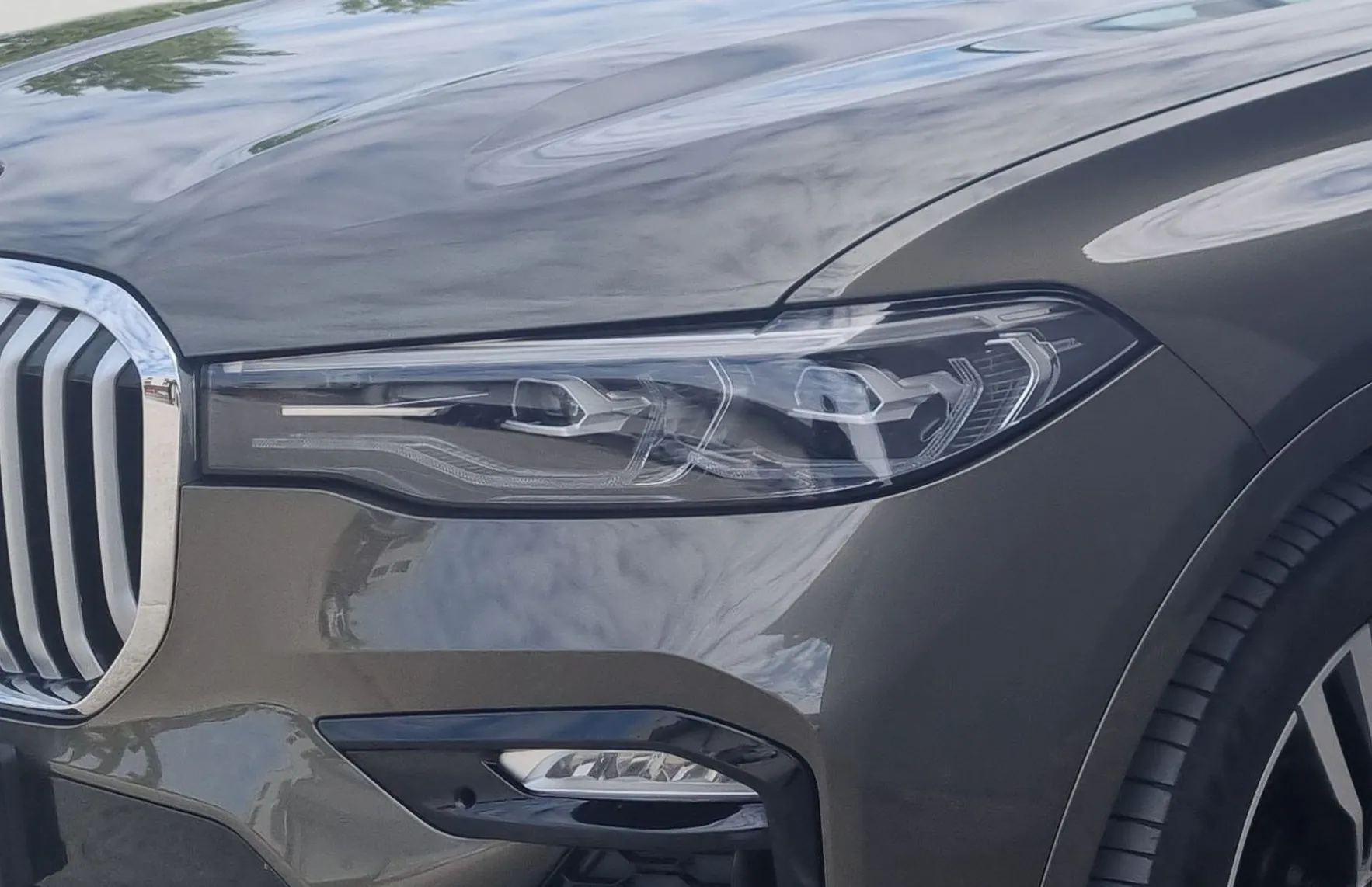 Zunanja slika - BMW X7 - serija : xDrive40d - 5