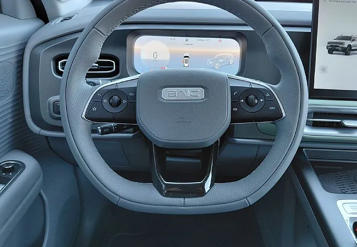 Zunanja slika - Baic BJ30 - 1.5T e-HYBRID 4WD - NA ZALOGI - 11