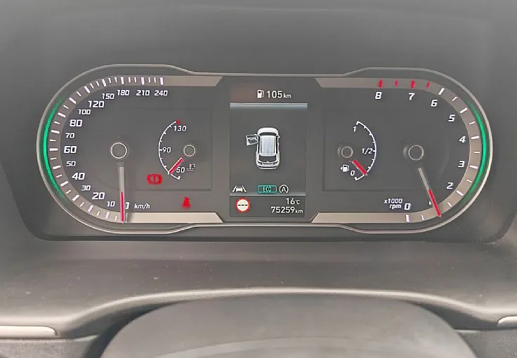 Zunanja slika - Hyundai Tucson - 1.6 T GDI°°1.Lastnik°°Kamera°°2.Leti garancije - 9