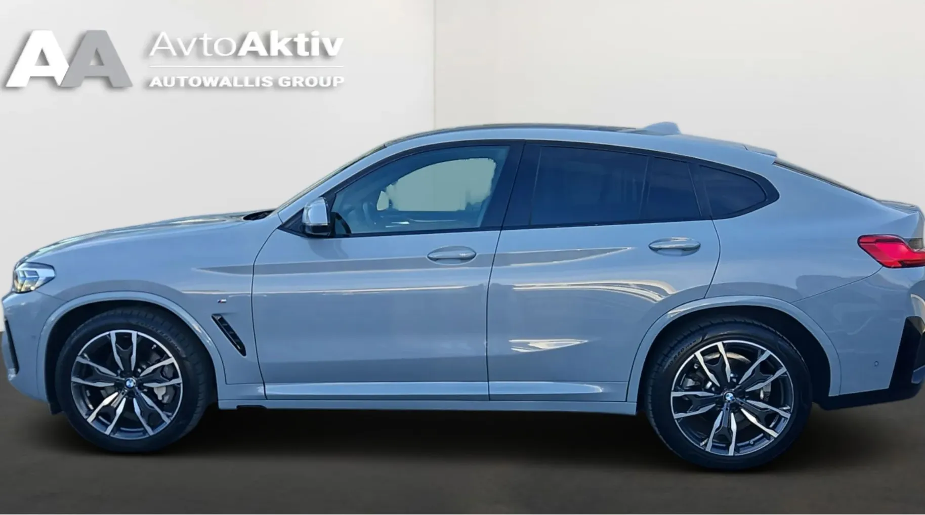 Zunanja slika - BMW X4 - serija : xDrive30d  AT - 8