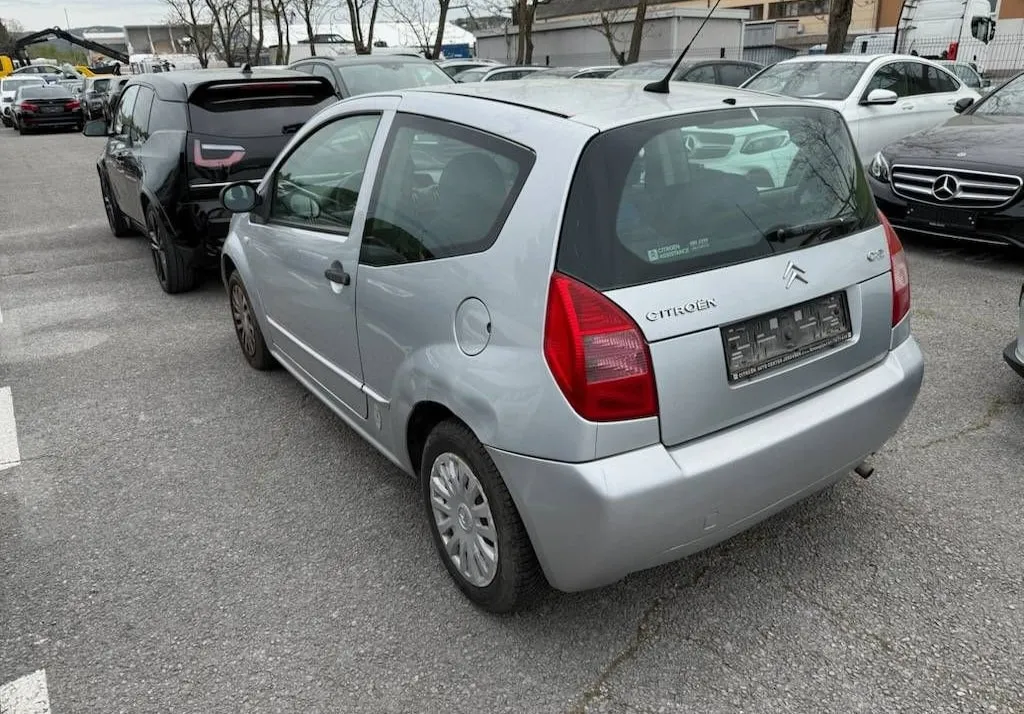 Zunanja slika - Citroën C2 - 1.1i 139.000km - 2