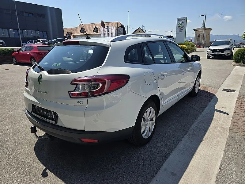 Zunanja slika - Renault Megane Limousine - Expression dCi 110 Energy - 7