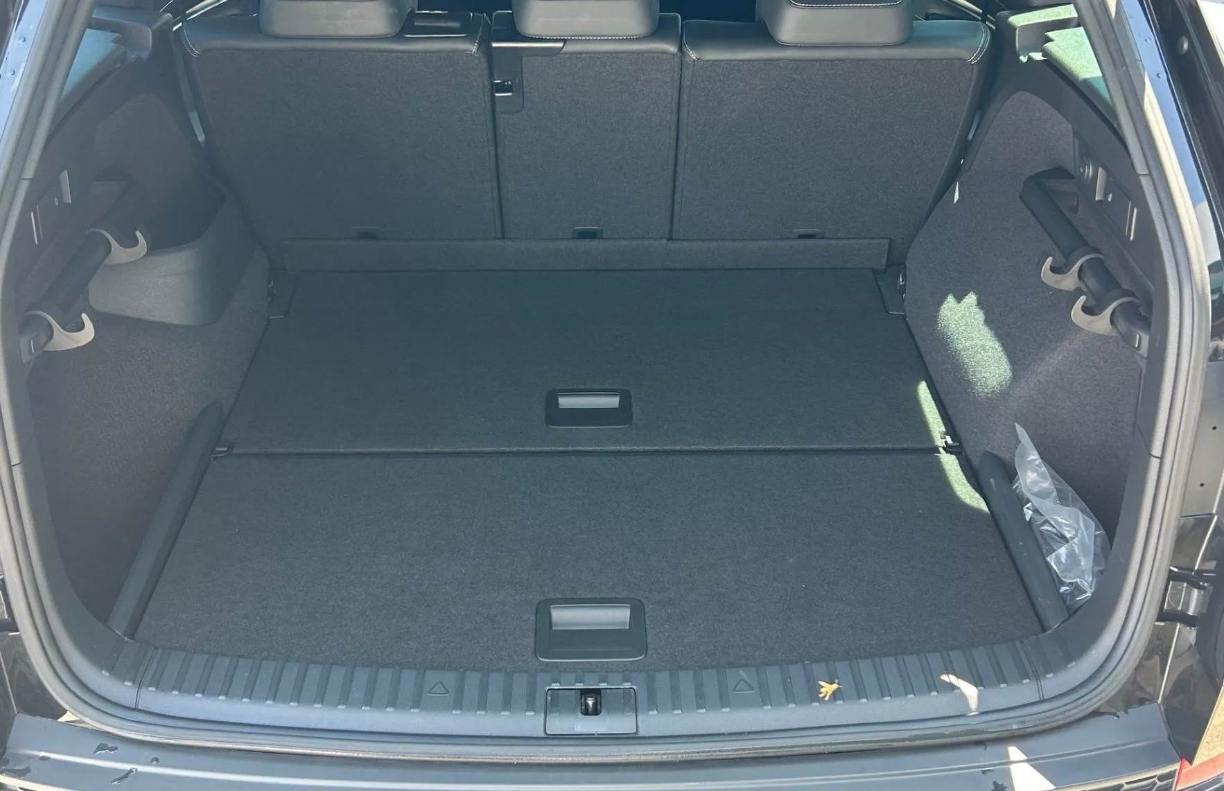 Zunanja slika - Škoda Kodiaq - 1.5 TSI Sportline DSG - 1.LAST - SLO - 28.169KM - 11
