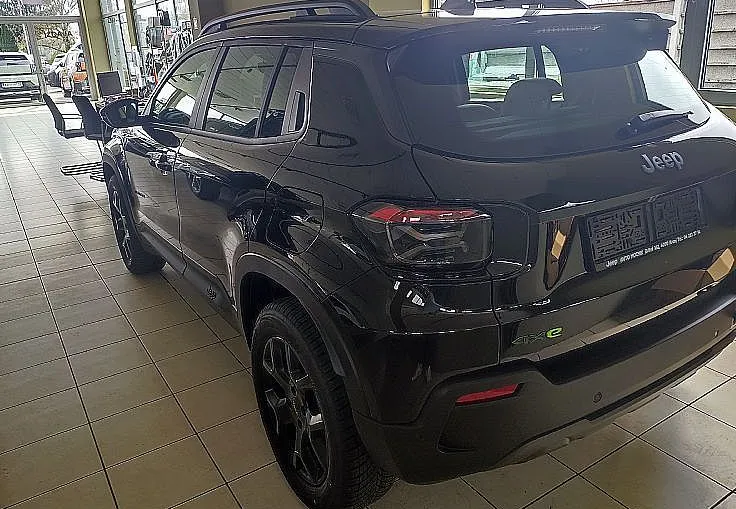 Zunanja slika - Jeep Avenger - 4x4 1.2 MHEV Upland e-DCT6 - 2