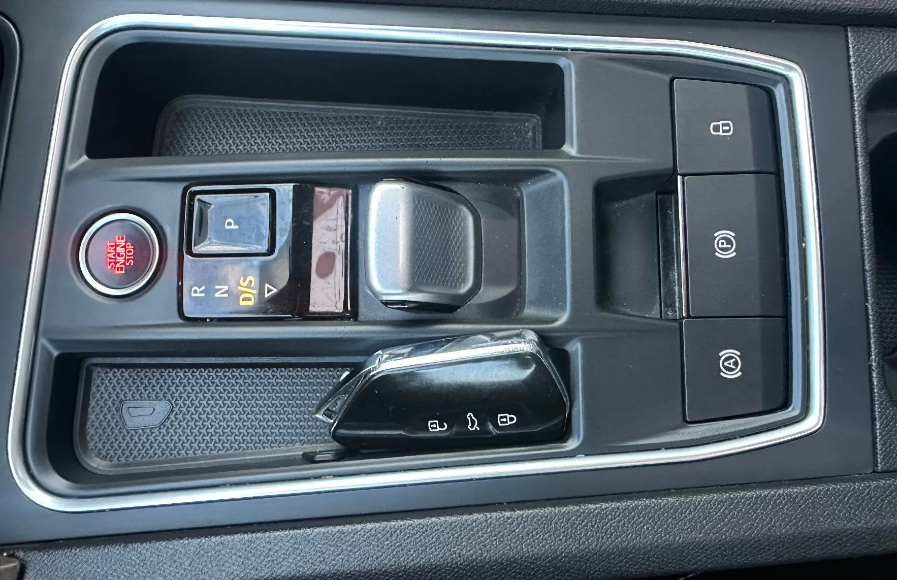 Zunanja slika - Seat Leon - 1.5 ETSI 110KW XCELLENCE.LED.KAMERA.PANORAMA - 11