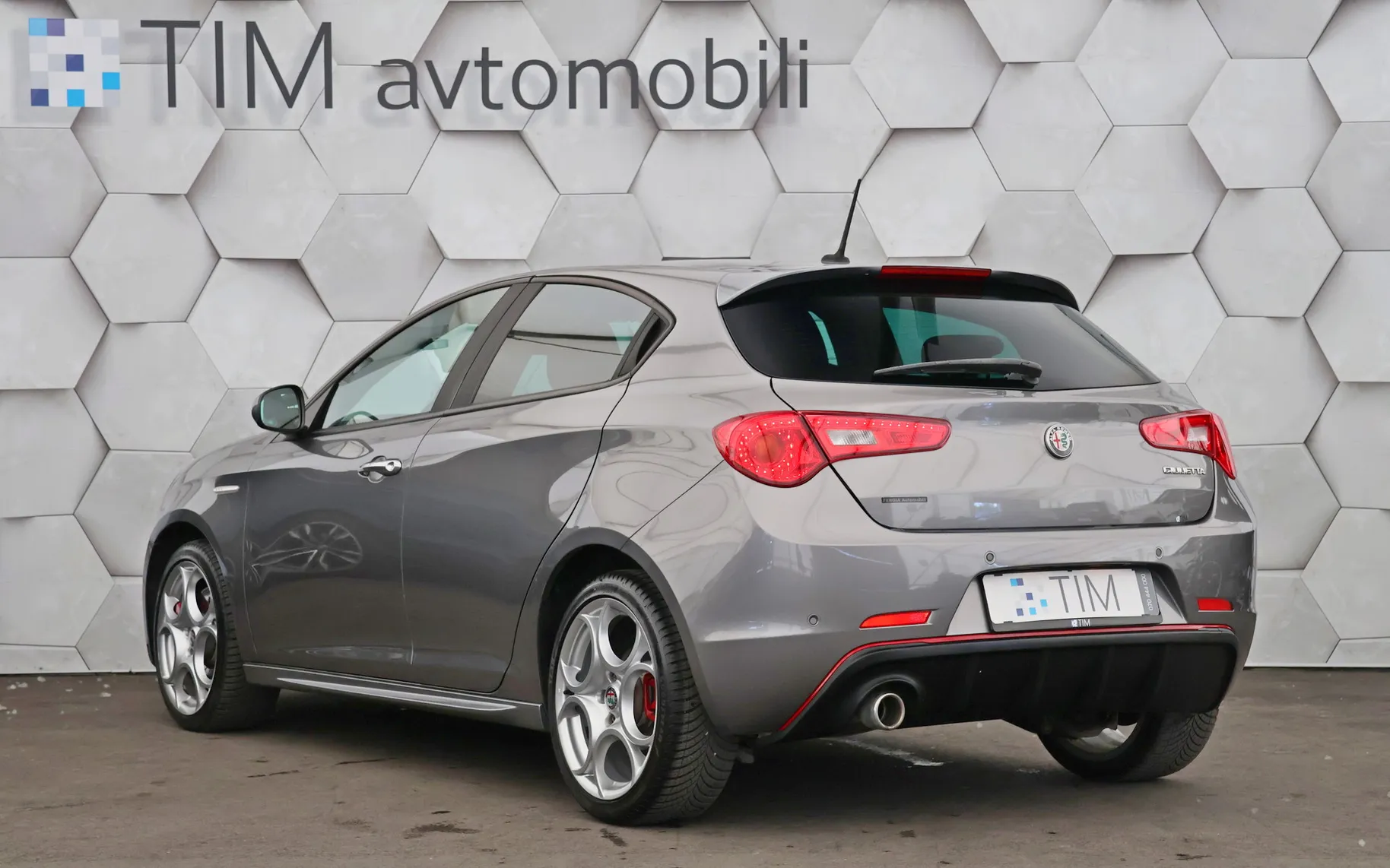 Zunanja slika - Alfa Romeo Giulia - Giulietta 1.6 JTD-Multijet Super 120KM - 4