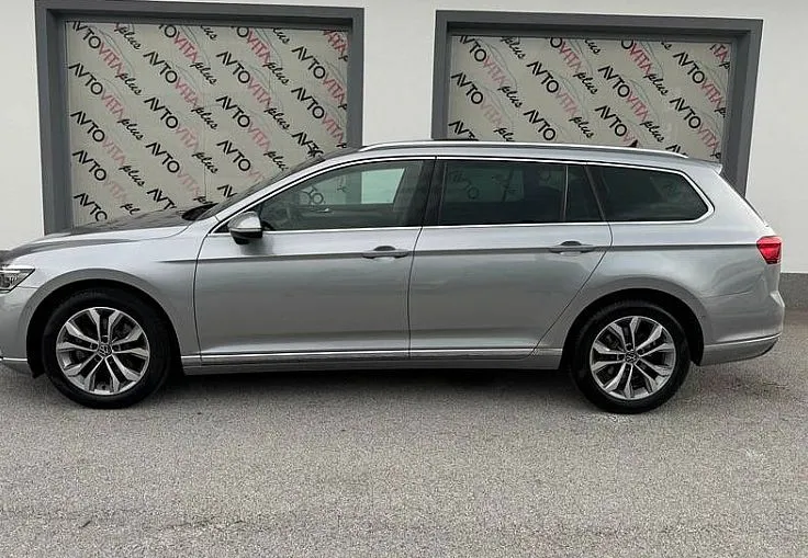 Zunanja slika - Volkswagen Passat - Variant 2.0 TDI BMT SCR 4X4. Highline avt. Led Navi Kame - 2