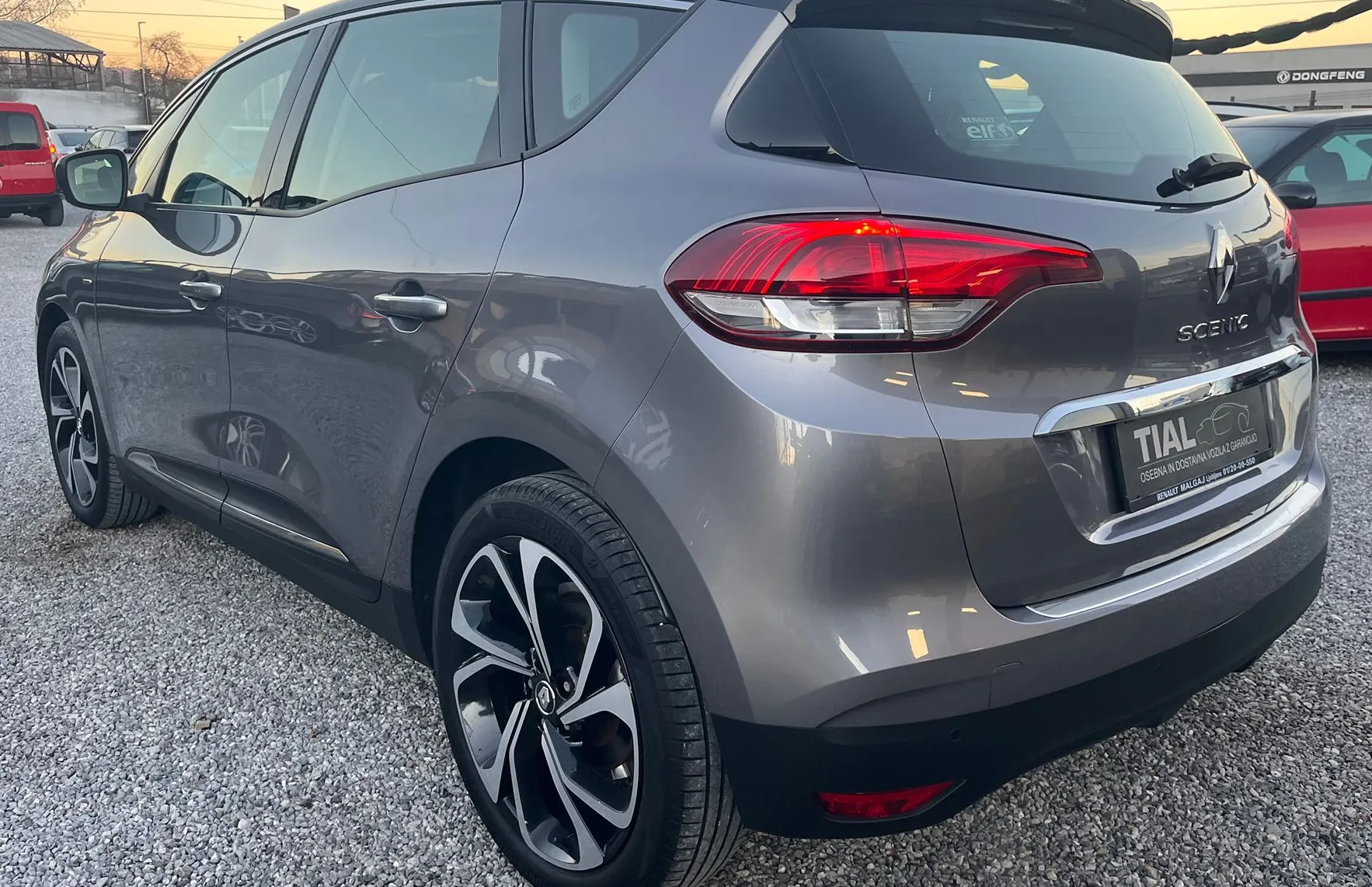 Zunanja slika - Renault Scénic - Scenic 1.2 16V Tce NAVI-EDITI5N 1-20COL-LED PURE VISION - 5