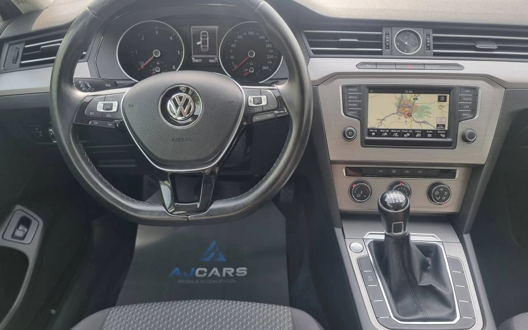 Zunanja slika - VW Passat - 1.6 TDI BMT Comfortline-2XPDC-Navi-Temp-Alu - 10