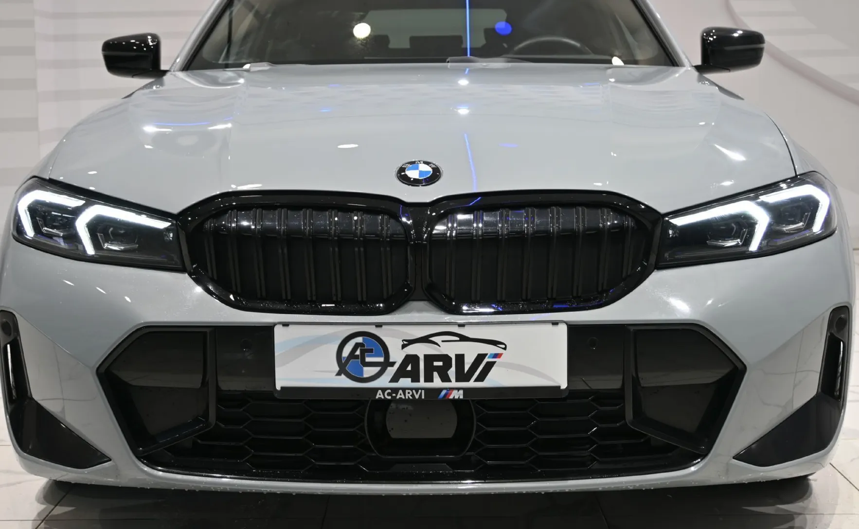 Zunanja slika - BMW Serija 3 - Touring: 330d xDrive -M.SPORT PRO-RADAR-H K-KEYLESS-KAME - 2