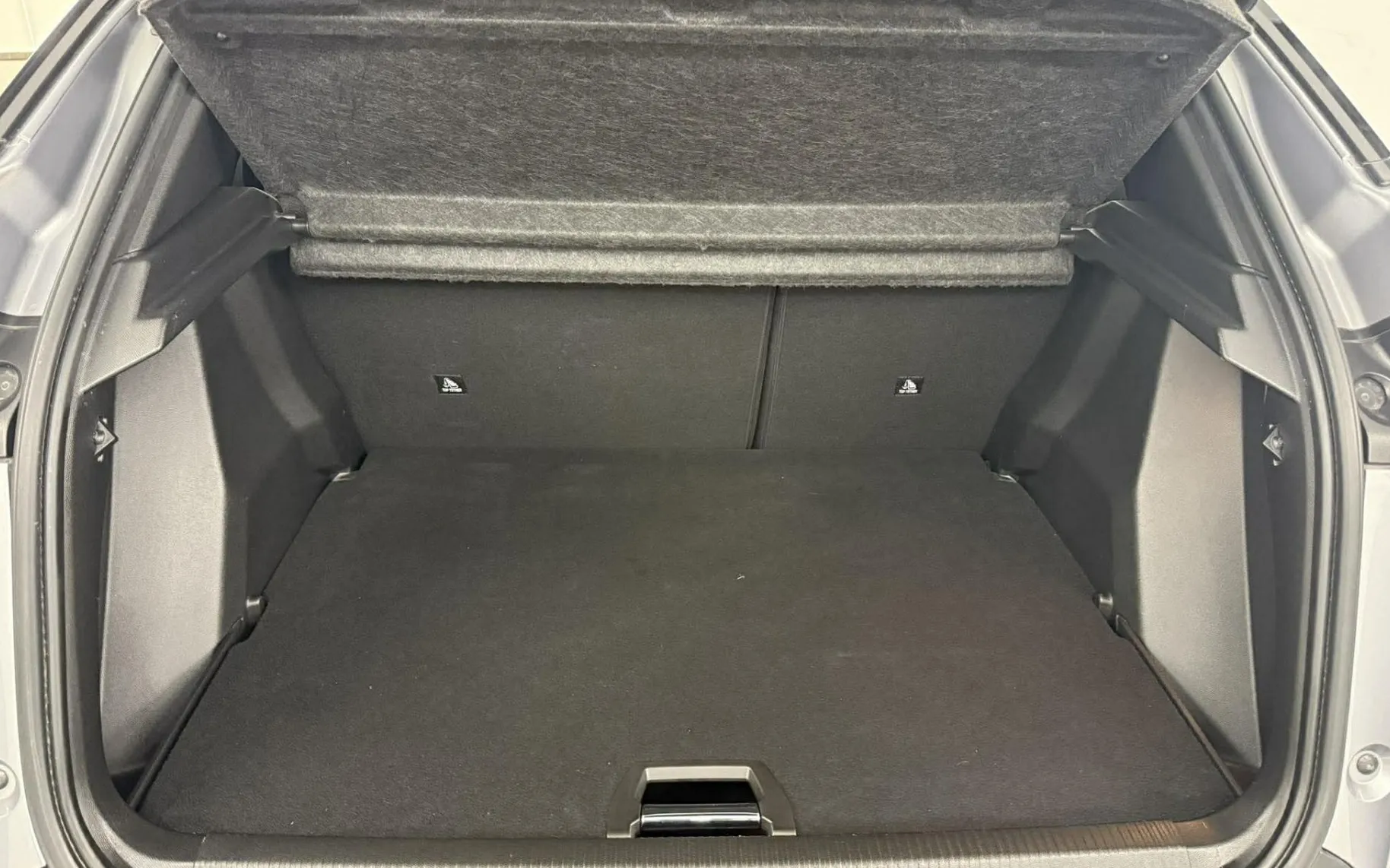 Zunanja slika - Peugeot 2008 - Peugeot  ALLURE PACK 1.2 PURETECH 130STT - 6