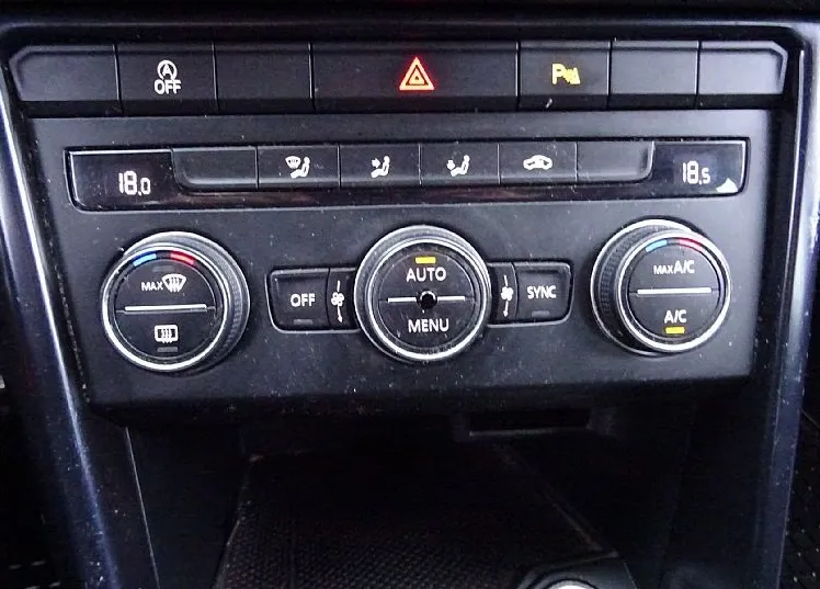 Zunanja slika - VW T-Roc - 1.0 TSI  115KM - SLO - PRVI LASTNIK - - 12