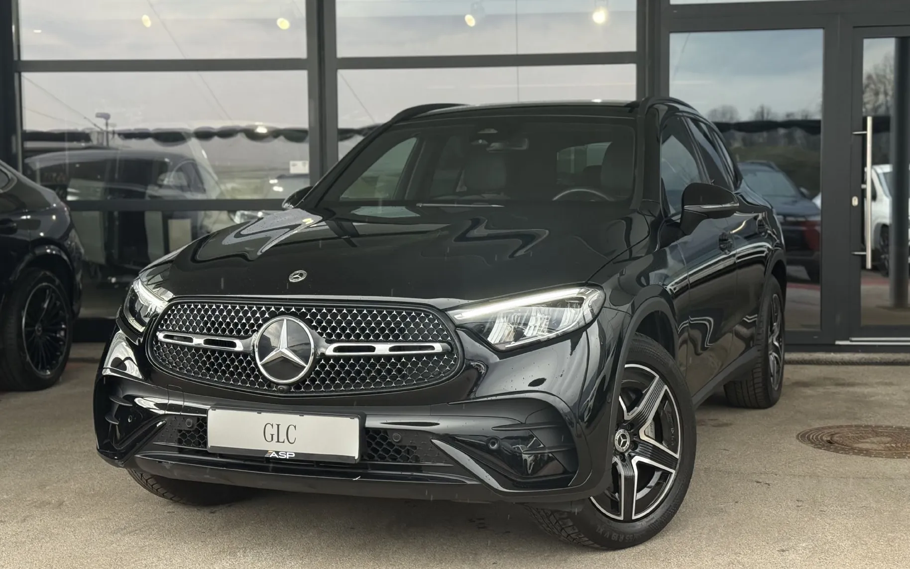 Zunanja slika - Mercedes-Benz GLC-Razred - 300 d 4MATIC AMG Line - 3