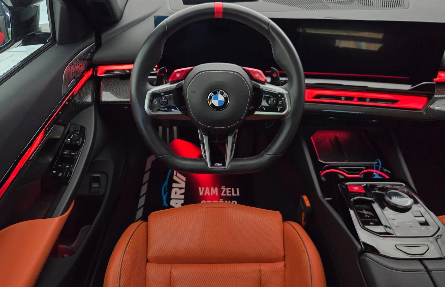 Zunanja slika - BMW M5 - Touring-RADAR-KLJUKA-KAM360-KEYLESS-HUD - 15