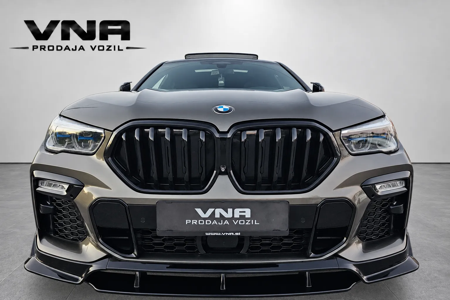 Zunanja slika - BMW serija X6: - xDrive30d Avt. AERO|SKY|HL-SED|ICON|AIR|MAX-OPREMA - 2