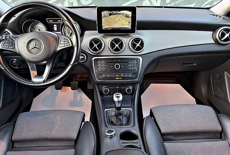 Zunanja slika - Mercedes-Benz GLA-Razred - GLA 200 CDI+MRTVI KOT+PRIKLOP+KAMERA+LEASING+TOP - 9