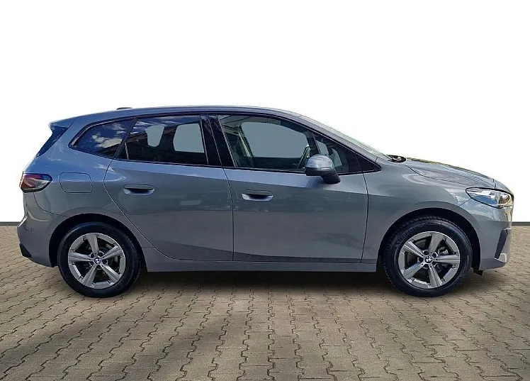 Zunanja slika - BMW Serija 2 - Active Tourer: 218i DCT BMW 218i Active Tourer. 100KW - 6