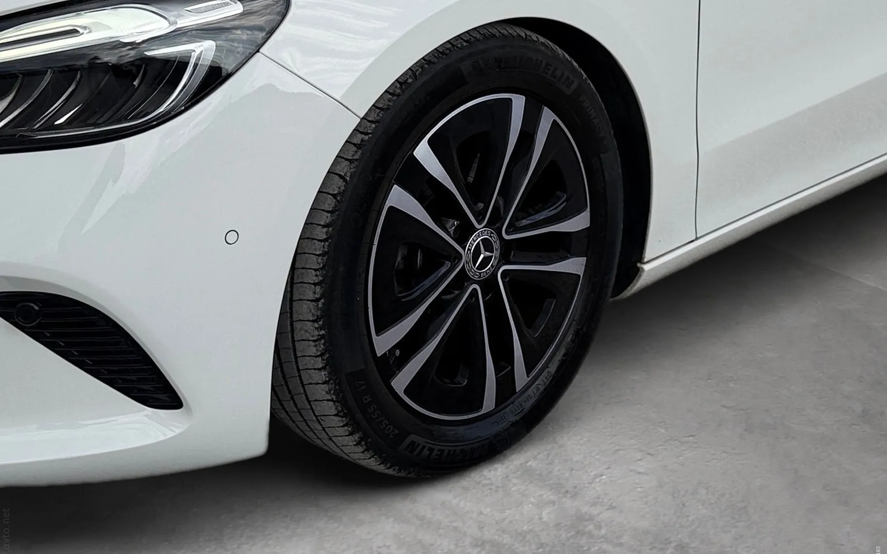 Zunanja slika - Mercedes-Benz B-Razred - B 200 d DCT Advanced Plus-Keylees-LED-PDC-Kamera.. - 6