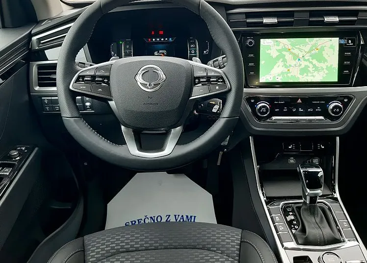 Zunanja slika - SsangYong Korando - 1.5 T-Gdi Smart + A T - 8