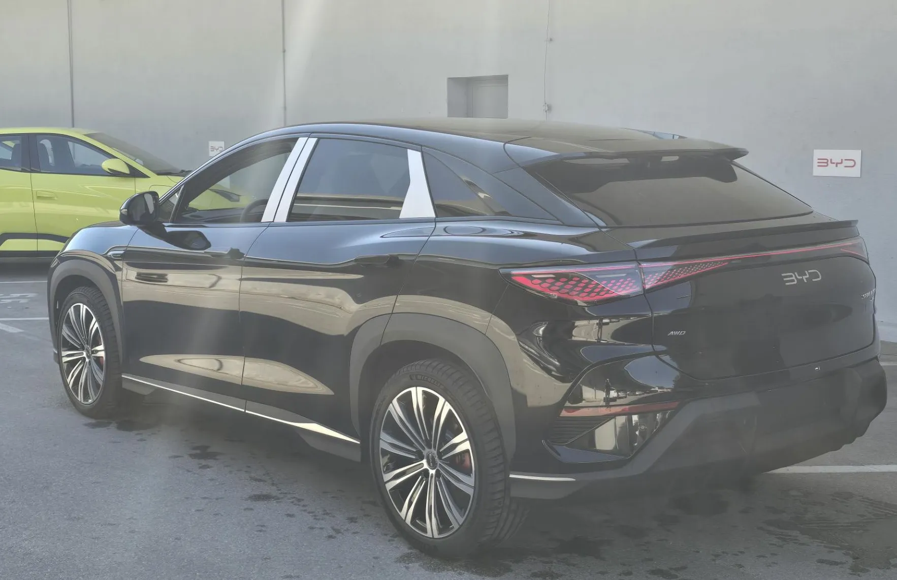 Zunanja slika - BYD SEALION 7 - AWD 91.5 kWh Excelence NA ZALOGI - 8