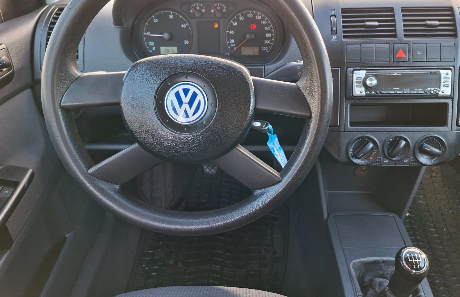 Zunanja slika - Volkswagen Polo - 1.9 SDI Comfortline - 8