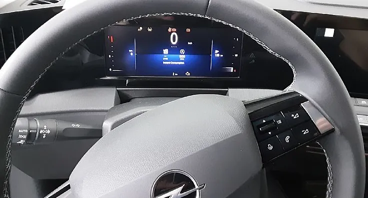 Zunanja slika - Opel Astra - 1.2 TURBO 80KW S S Edition ST - 7