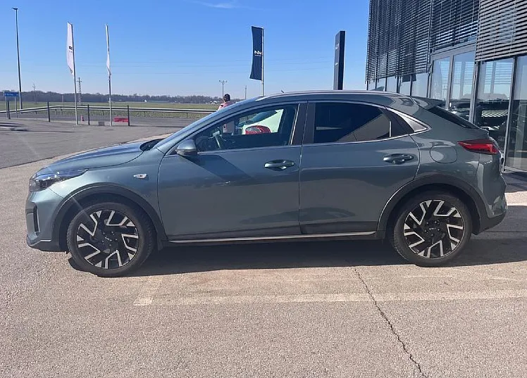 Zunanja slika - KIA XCeed - 1.5 T-GDi LX Prime ISG. M T 118 kW - 2