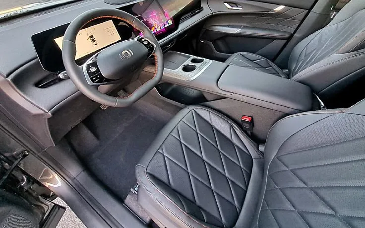 Zunanja slika - Changan CS75 Plus - 8AT FULLED•ACC•BLIS•PANOR•NAVI•KAMER-360•19C• - 7
