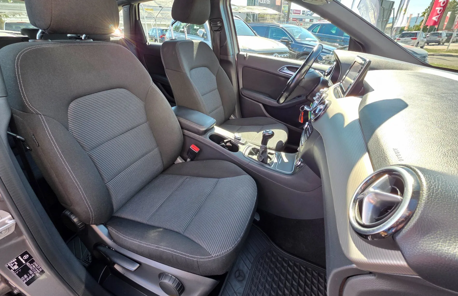 Zunanja slika - Mercedes-Benz B-Razred - B 180 d BlueEFFICIENCY LED - SLOVENSKO POREKLO - 10