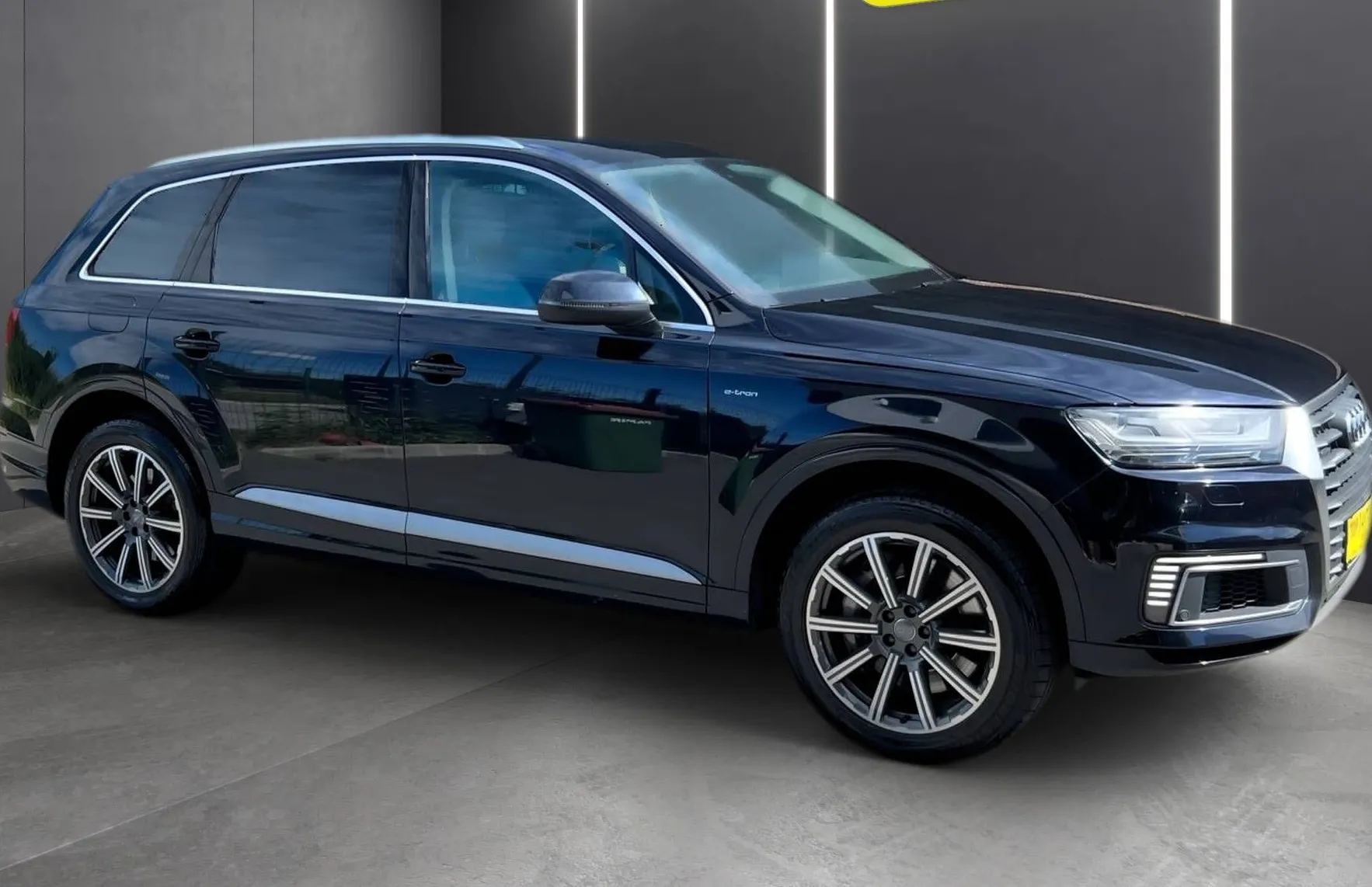 Zunanja slika - Audi Q7 - 3.0 TDI QUATTRO E-TRON MATRIX NAVI PDC KAM TEM T.. - 8