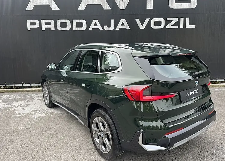 Zunanja slika - BMW X1 - serija :  sDrive18d AVT xLine-USNJE-KAMERA-LED-18COL-NAVI - 5