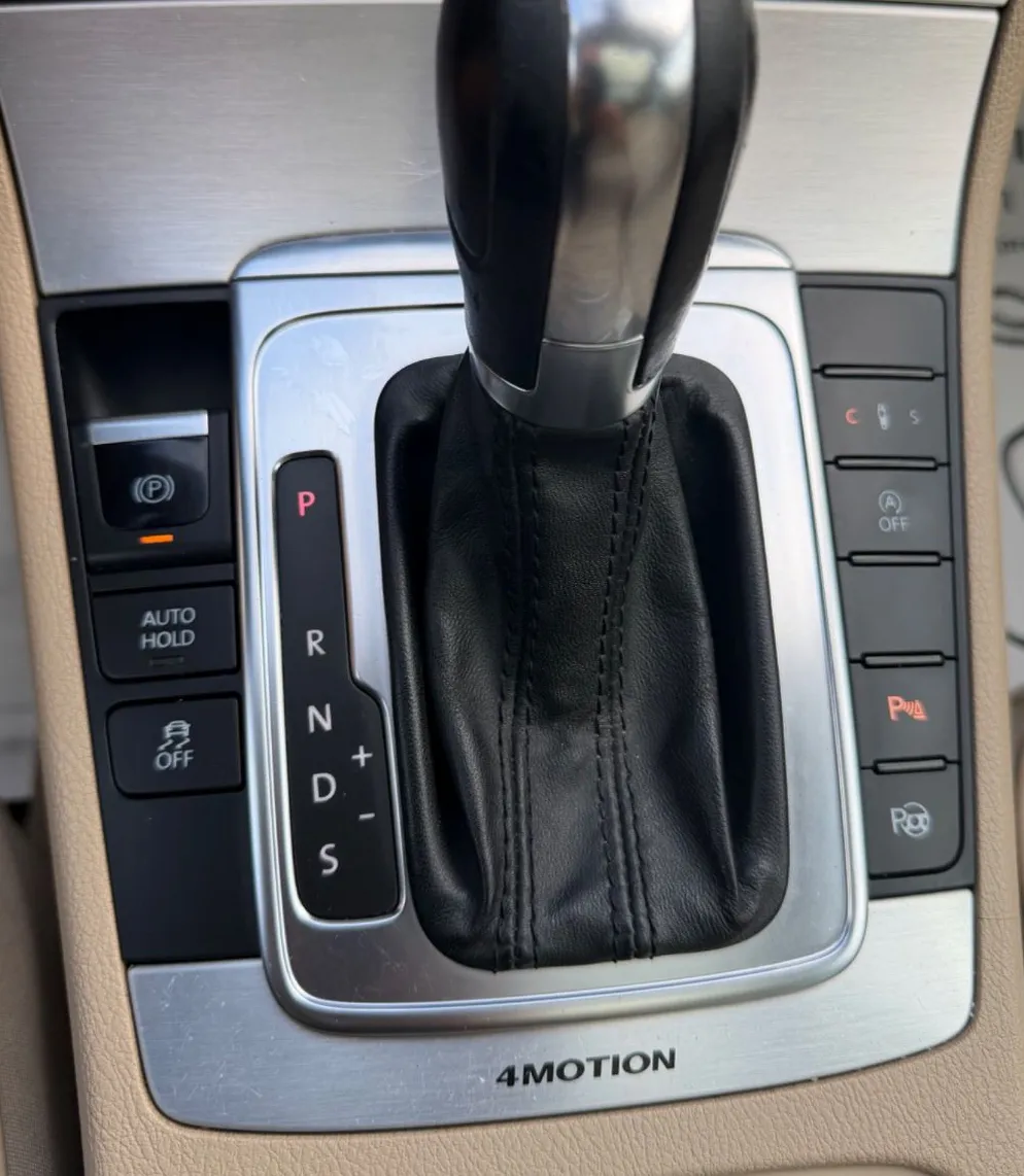 Zunanja slika - Volkswagen Passat - Variant 4motion 2.0TDI Highline DSG 170PS BI-XENON PANO - 19