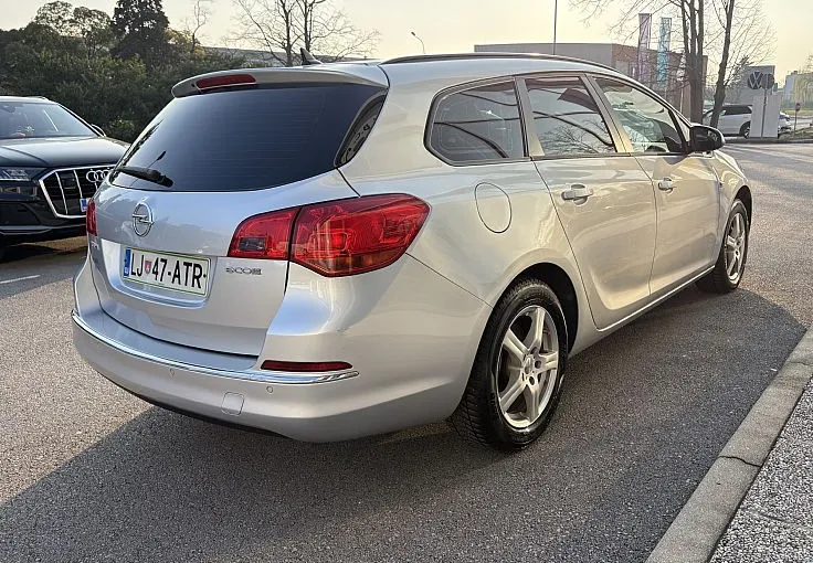 Zunanja slika - Opel Astra - 1.6 CDTI 81KW ecoflex - 3