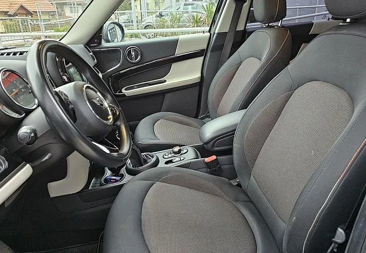 Zunanja slika - MINI Countryman - 2.0 110   Cooper  AT - 5