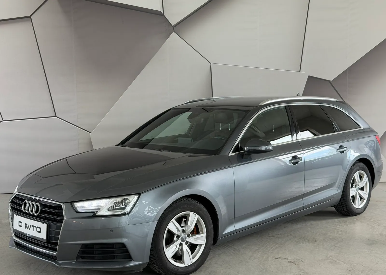 Zunanja slika - Audi A4 - Avant 2,0 TDI (Basis) - 2
