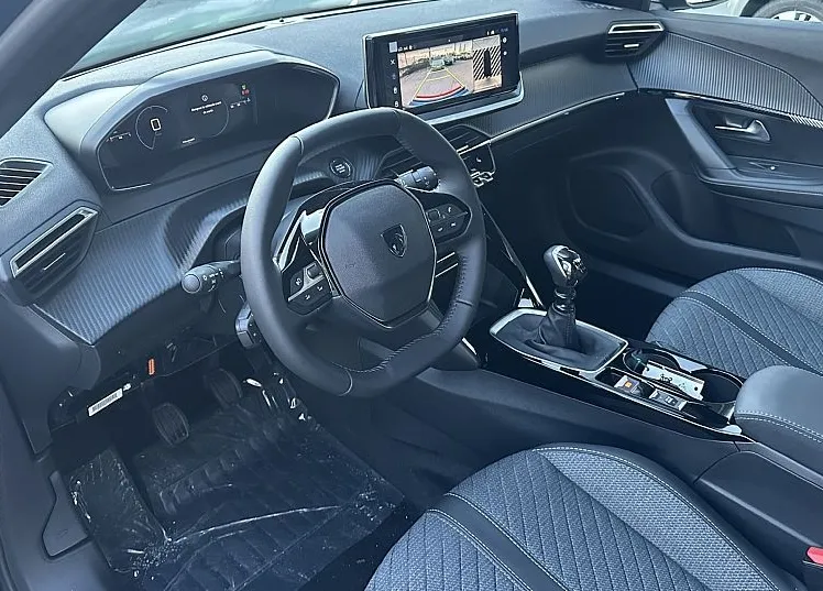 Zunanja slika - Peugeot 2008 - ALLURE PureTech 100 - 5