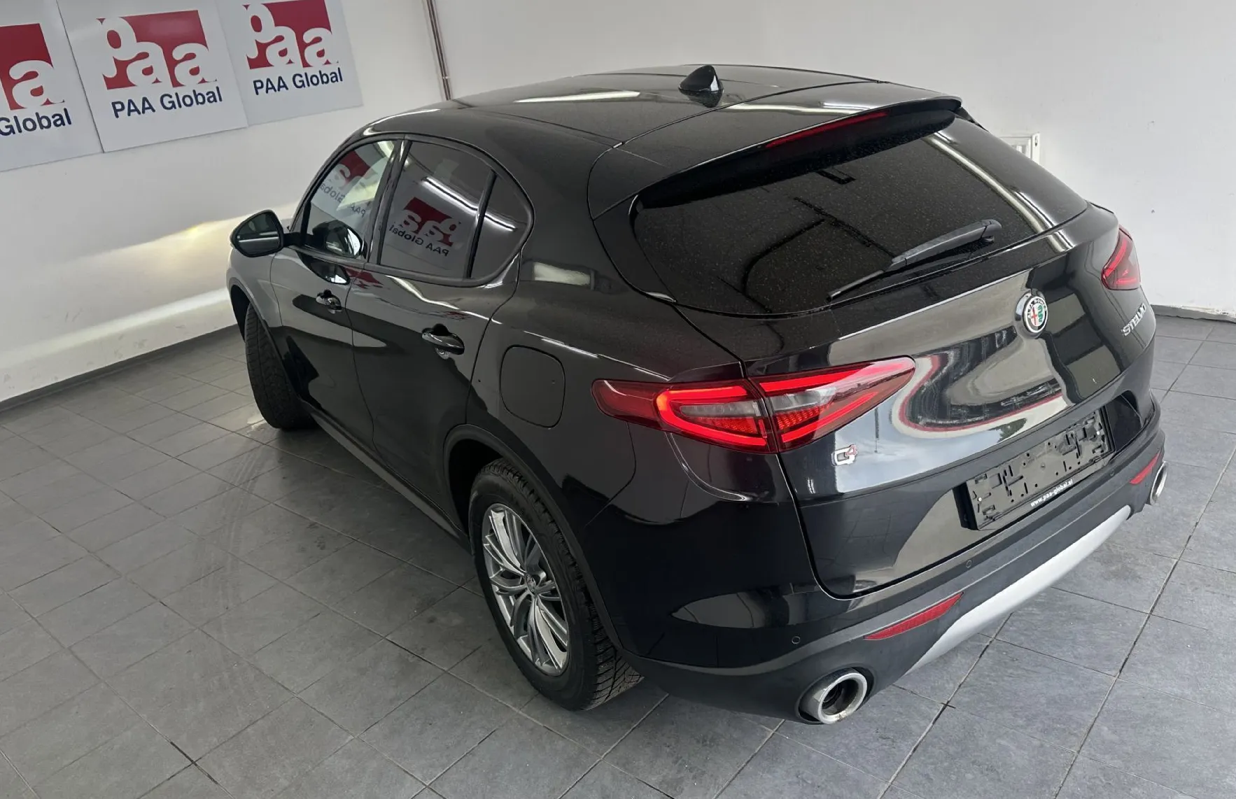 Zunanja slika - Alfa Romeo Stelvio - 2.2 TURBO DIESEL 190CV AT8 Q4.ACC.KAMERA.LED.NAVI - 14