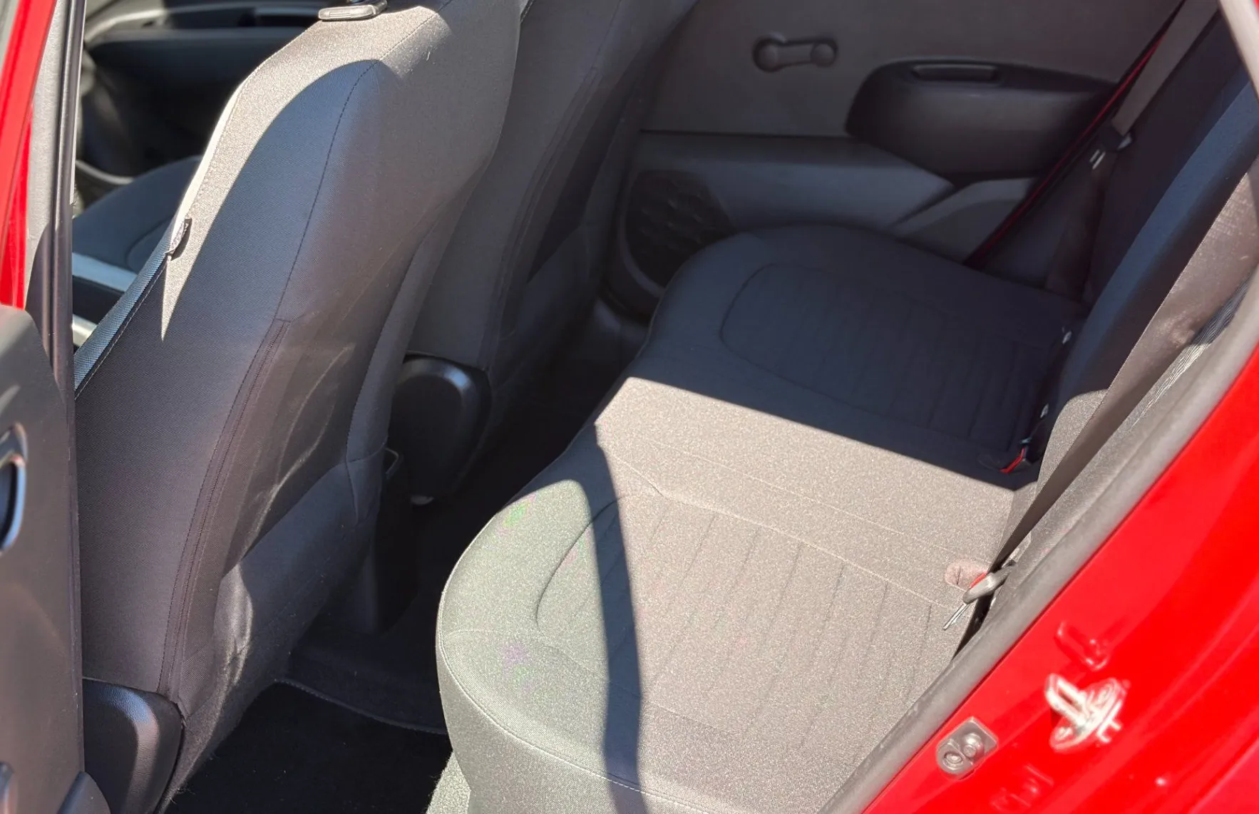 Zunanja slika - Hyundai i10 - 1.2 Comfort - 16
