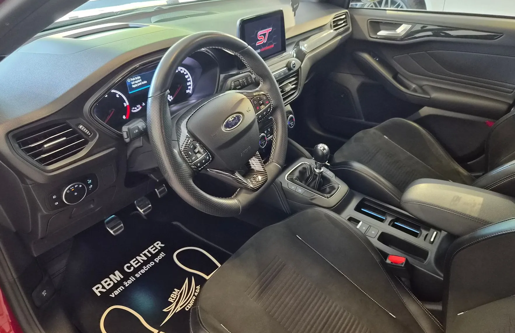 Zunanja slika - Ford Focus - 2.0 EcoBlue ST HUD|RECARO|HIFI|KEYLESS|WEB|KAM|ACC - 9