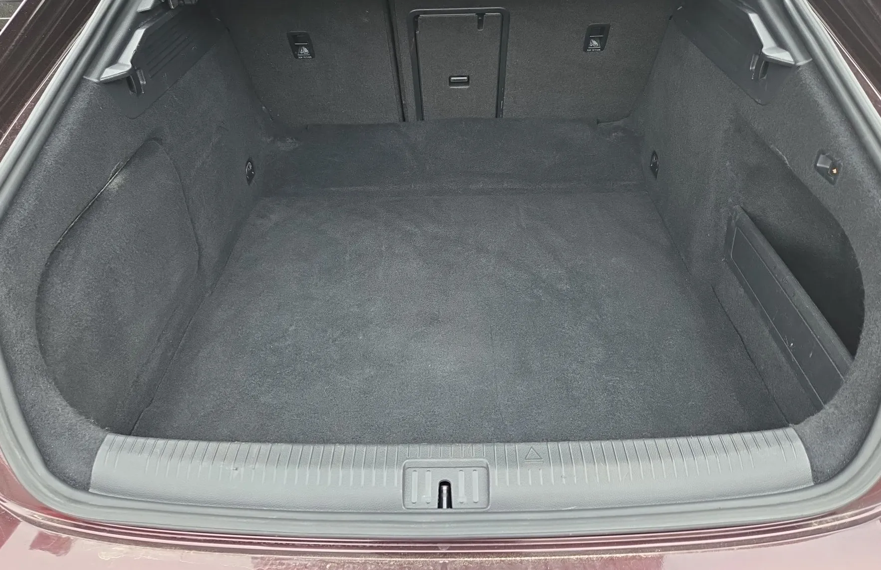 Zunanja slika - VW Arteon - 2.0 TSI avt. 140kW R-Line rezerviran - 11