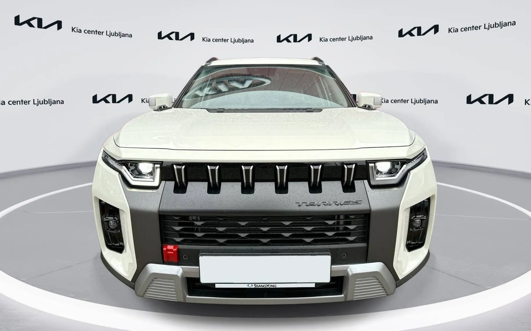 Zunanja slika - SsangYong Torres - 1.5 T-GDI PREMIUM 4WD AT - 2
