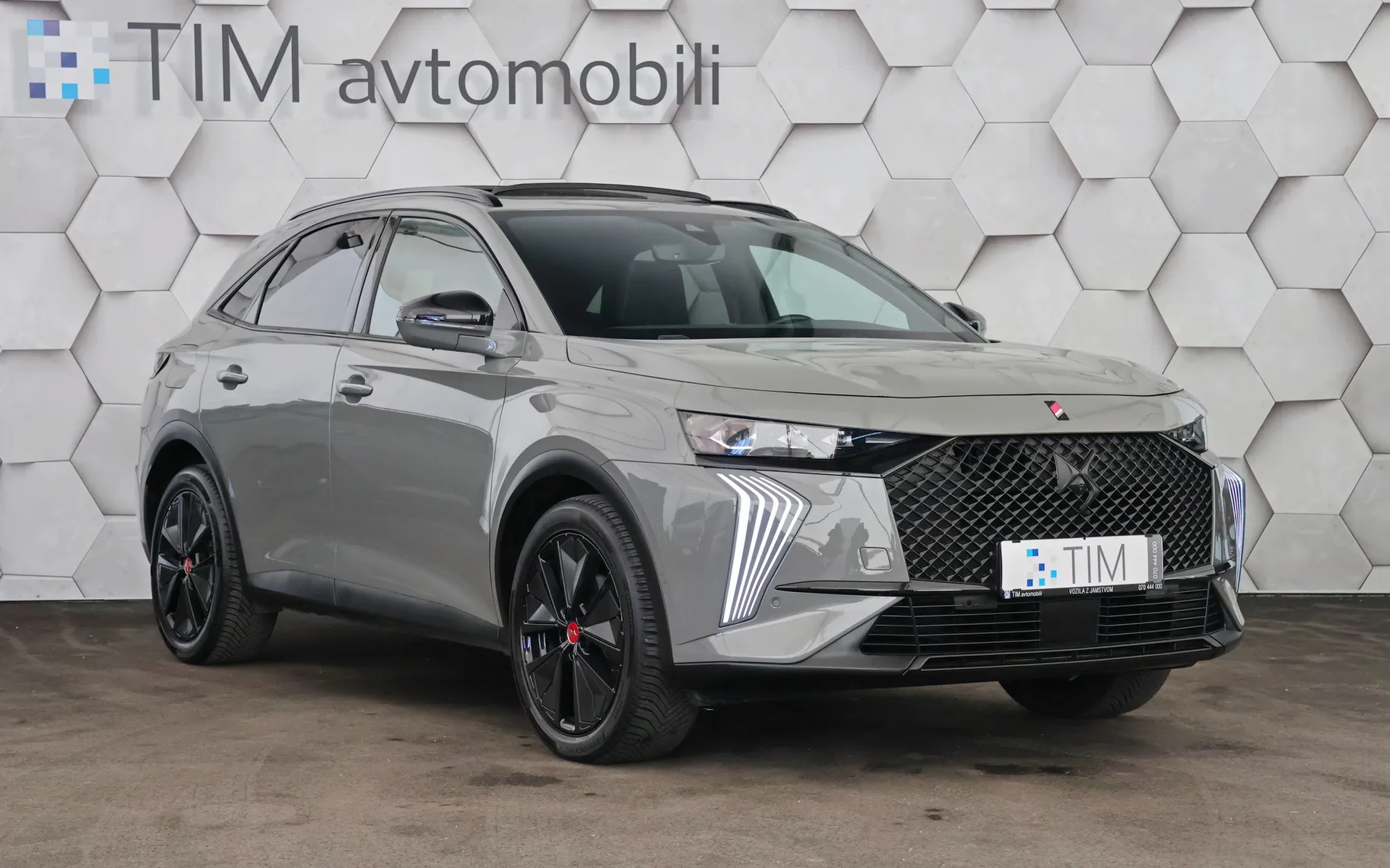 Zunanja slika - DS DS7 - 1.5 Blue-HDi AT8 Performance Line+ 131KM - 2
