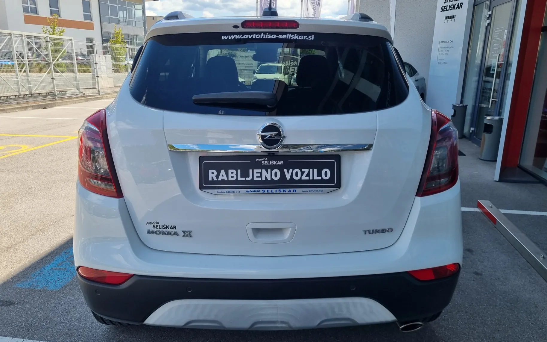 Zunanja slika - Opel Crossland X - Mokka X 1.4 TURBO - SLOVENSKO POREKLO - POTRJENA KNJIGA - 19