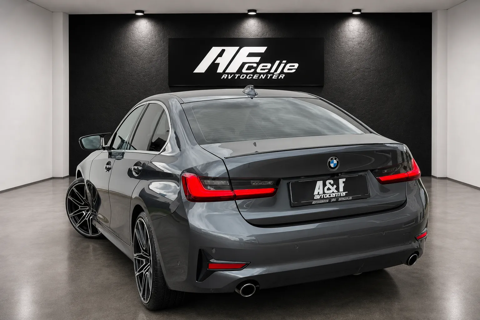 Notranja slika - BMW serija 3: - 318d-AUT-VIRTUAL-176.000km-LIZING ZA TUJCE-FUL L.. - 7