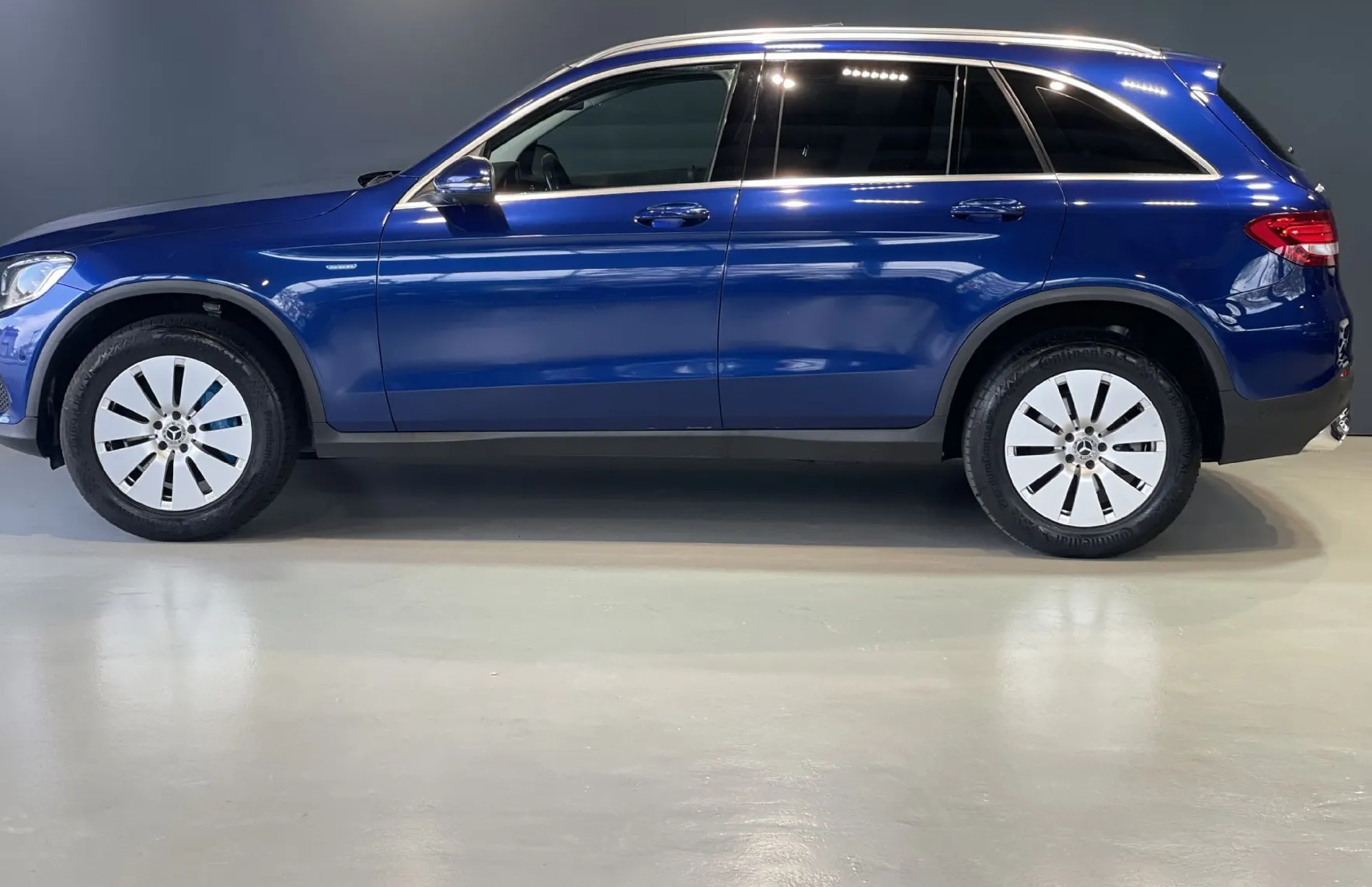Zunanja slika - Mercedes-Benz GLC-Razred - PANORAMA-NAVIGACIJA-360KAMERA-USNJE-ALU - 5