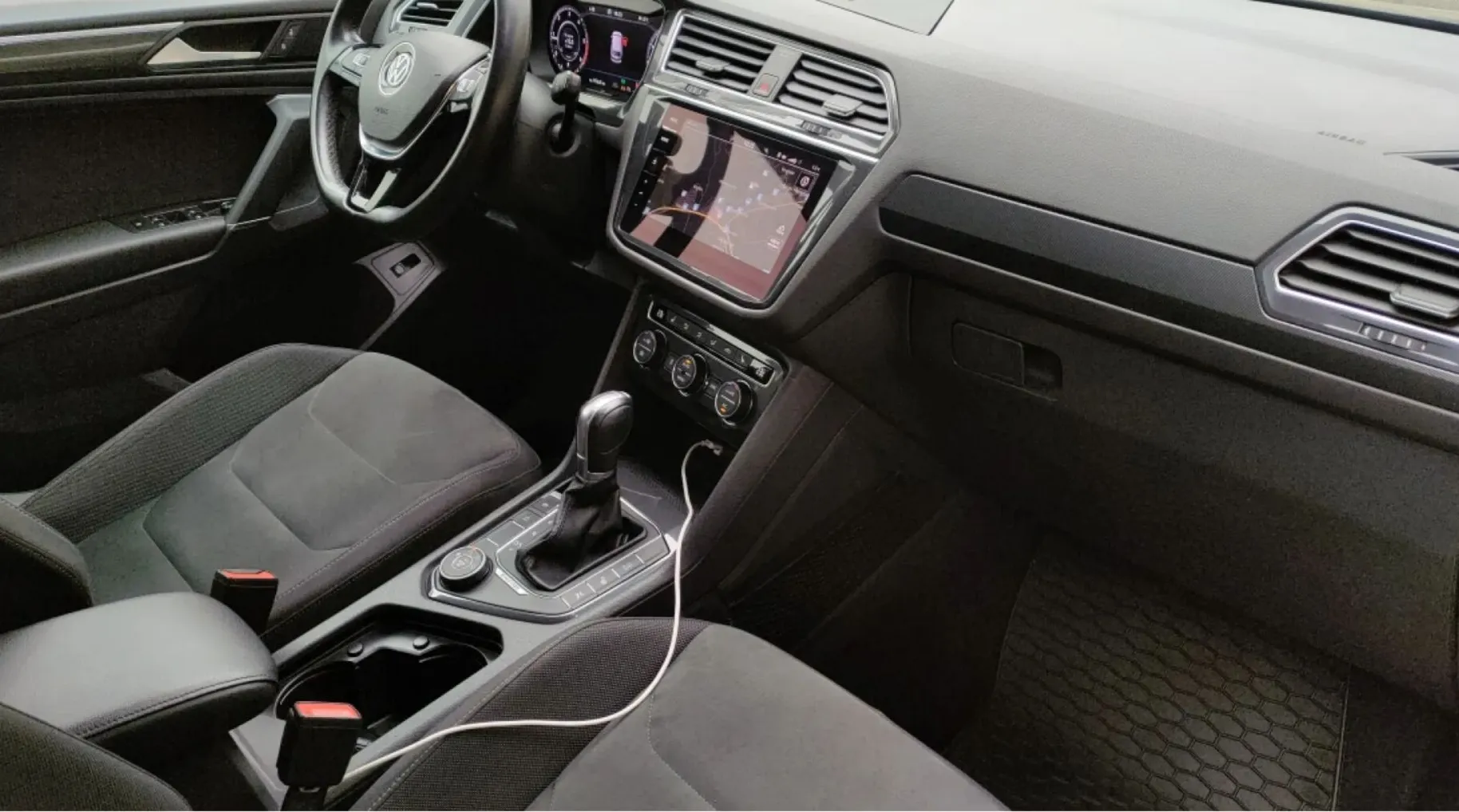 Zunanja slika - VW Tiguan Allspace - 2.0 TDI 4MOTION avt. Highline 110 kW - 16