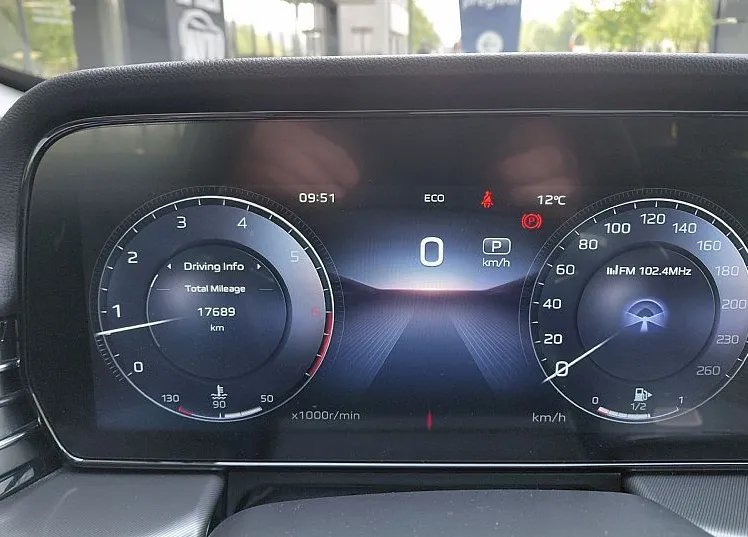 Zunanja slika - Hongqi HS5 - 2.0T AWD - 7