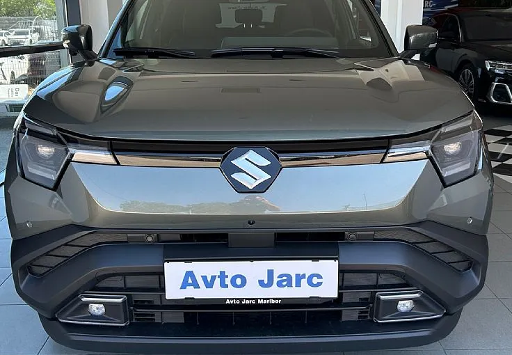 Zunanja slika - Suzuki e Vitara - eVitara 61 kWh eAllgrip Elegance - 2