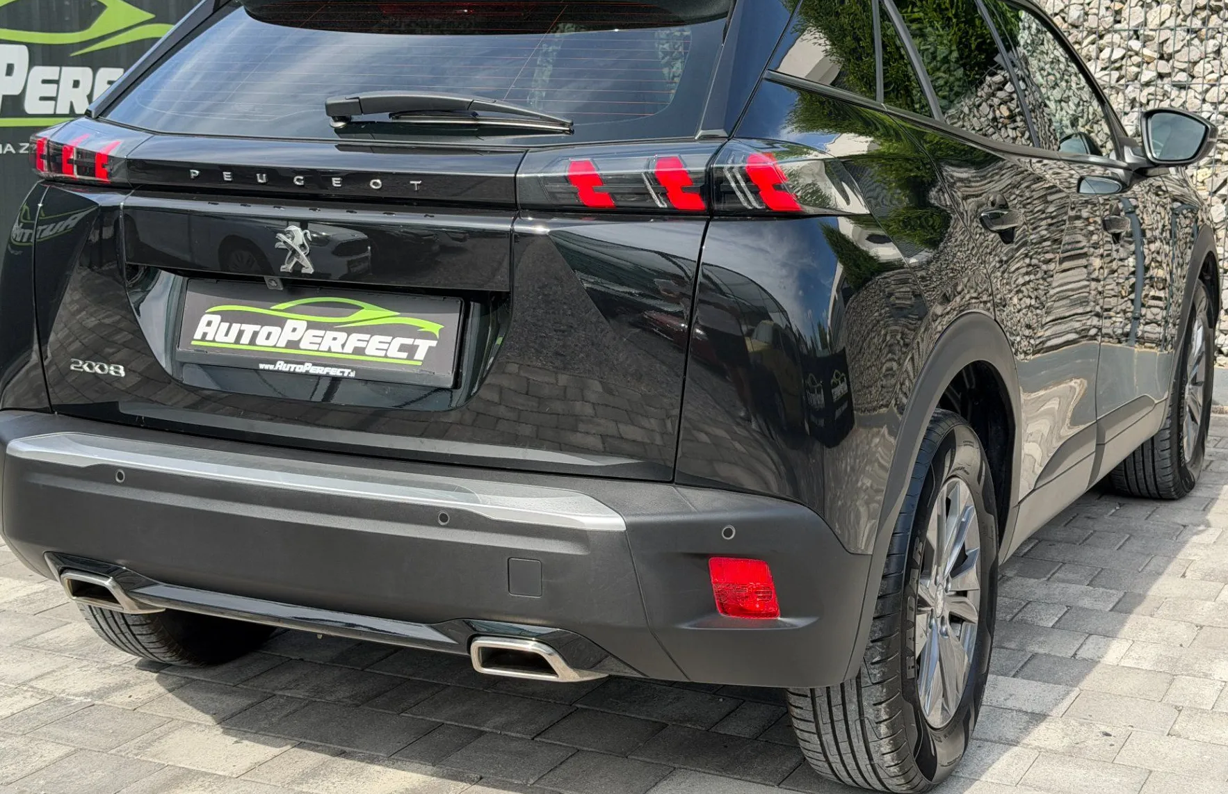 Zunanja slika - Peugeot 2008 - 1.2 |130HP|Active Pack|SLO|1.LAST| - 4